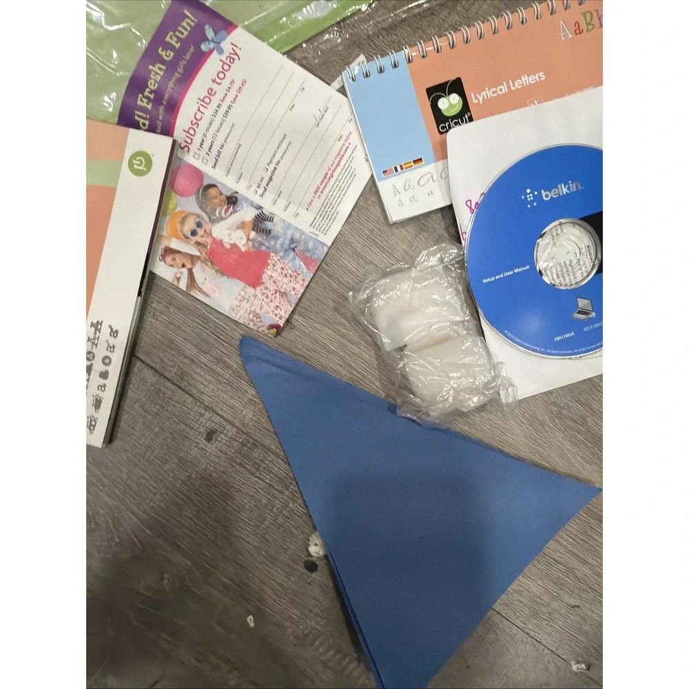 Cricut Expression 2 Cutting Machine in Original Box, and Lots Of Extras